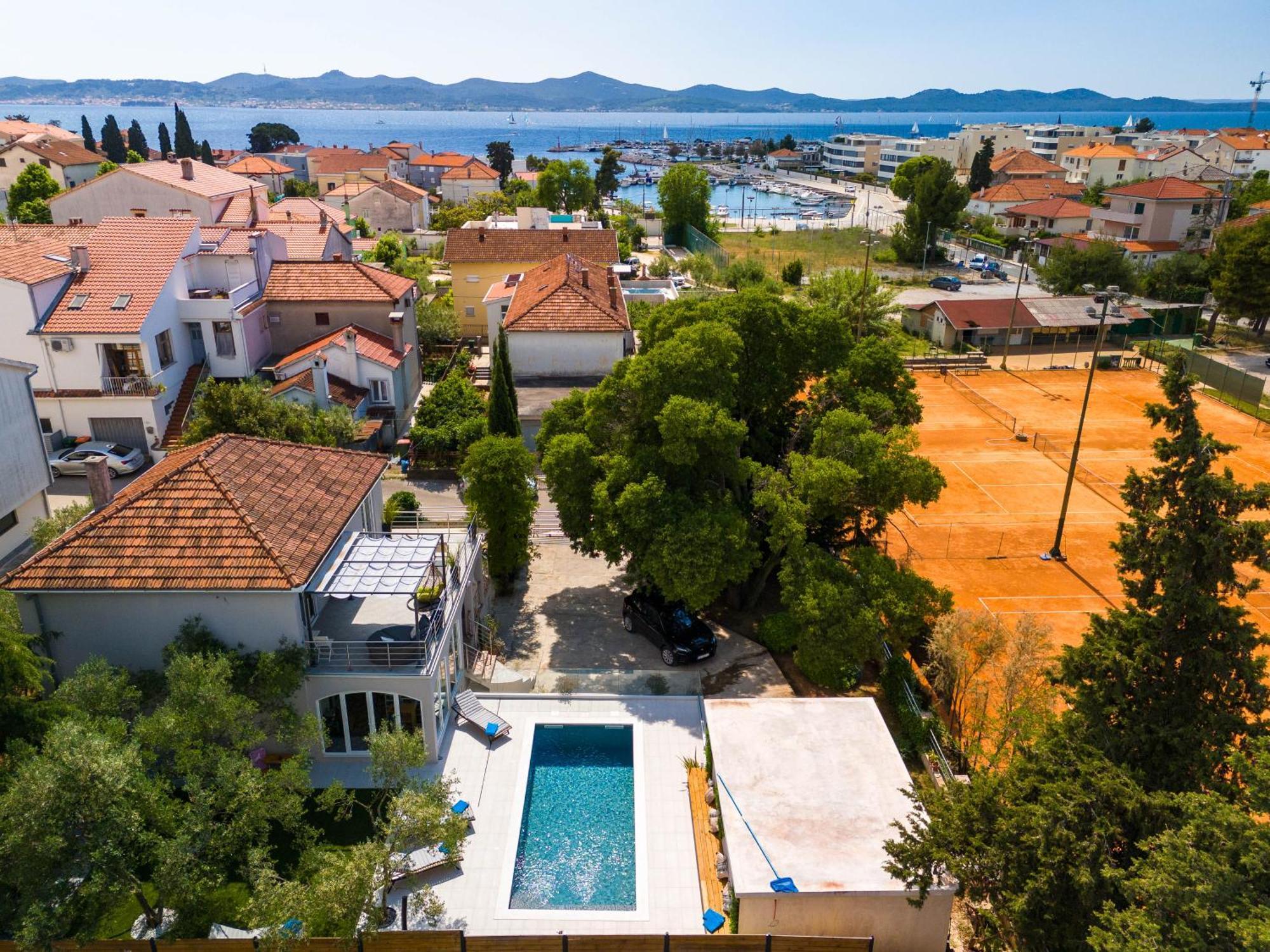 Villa B&D Zadar For The Complete Pleasure Of Vacation !Heated! Private Pool! Green Oasis In The Center Of Zadar, 100M From The Sea Экстерьер фото